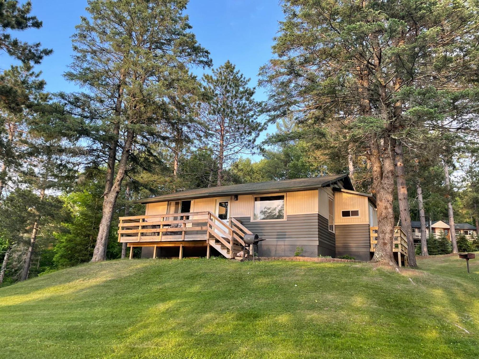 Hanging Horn Lakeside Resort Moose Lake Exterior foto